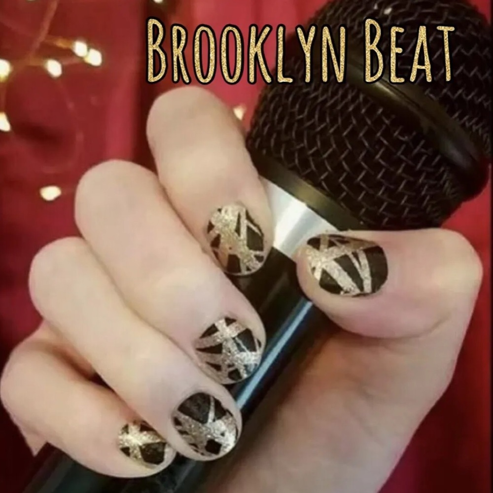 *Rare, HTF* Color Street: Brooklyn Beat | Black Gold Lines Glitter Abstract - Picture 5 of 9